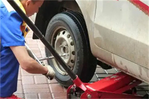 牡丹附近拖车24小时服务热线电话